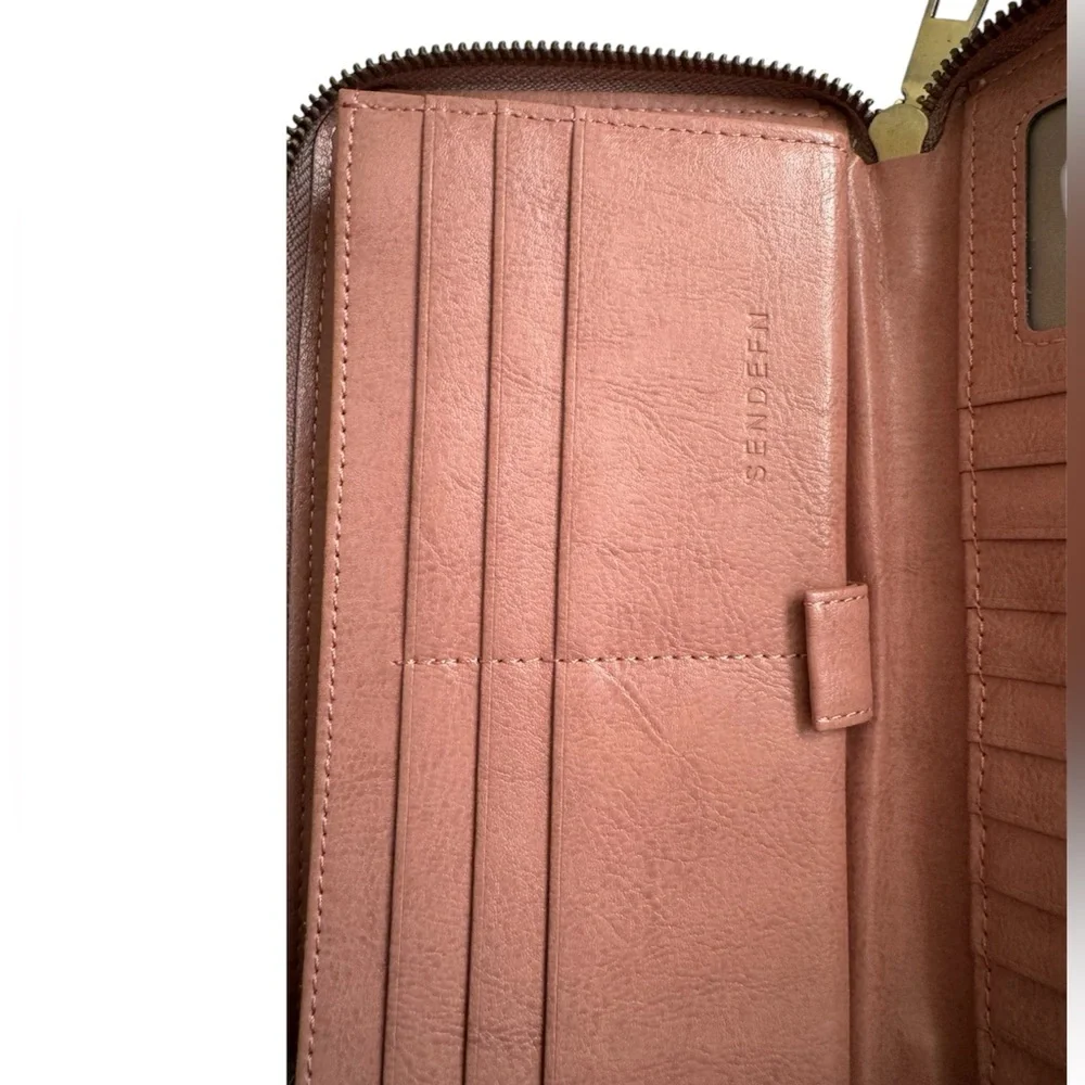 Sendefn | Blush Pink wallet and floral coin keychain wallet